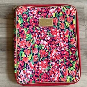 Lilly Pulitzer Lap Top Case in Pink